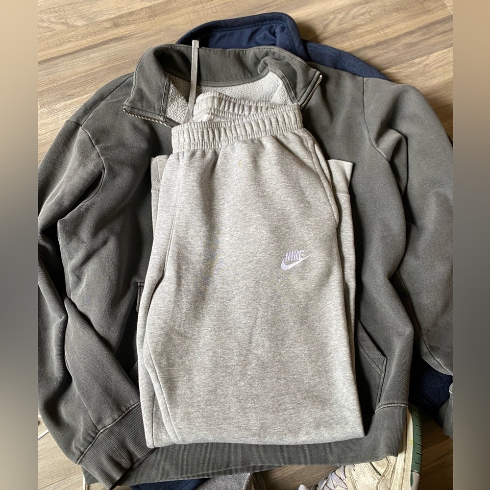 Nike Fleece Joggers Grey Men’s M
